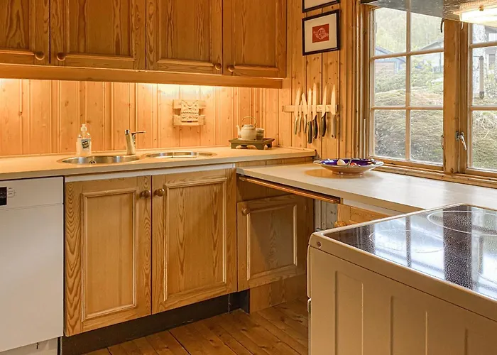 Semesterbostad 2 Bedroom Lovely In *